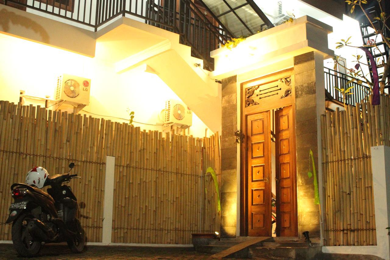 The Wayang Homestay Джокьякарта Экстерьер фото